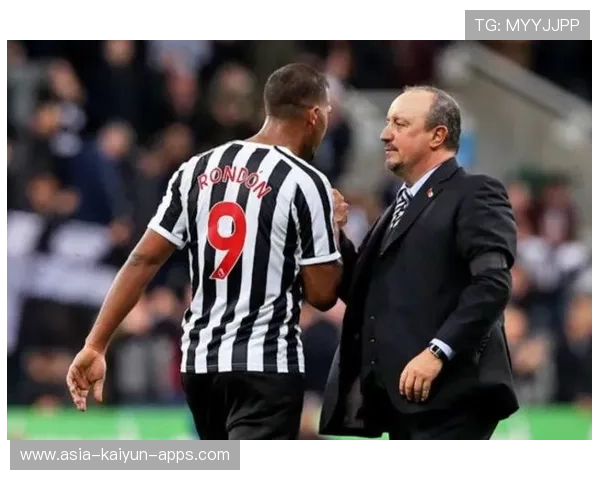 重庆铜梁龙迪马塔传中落点更刁，后点包抄差一步